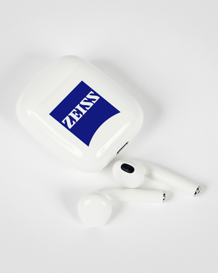 zeiss-earbuds-w-case-lp.jpg